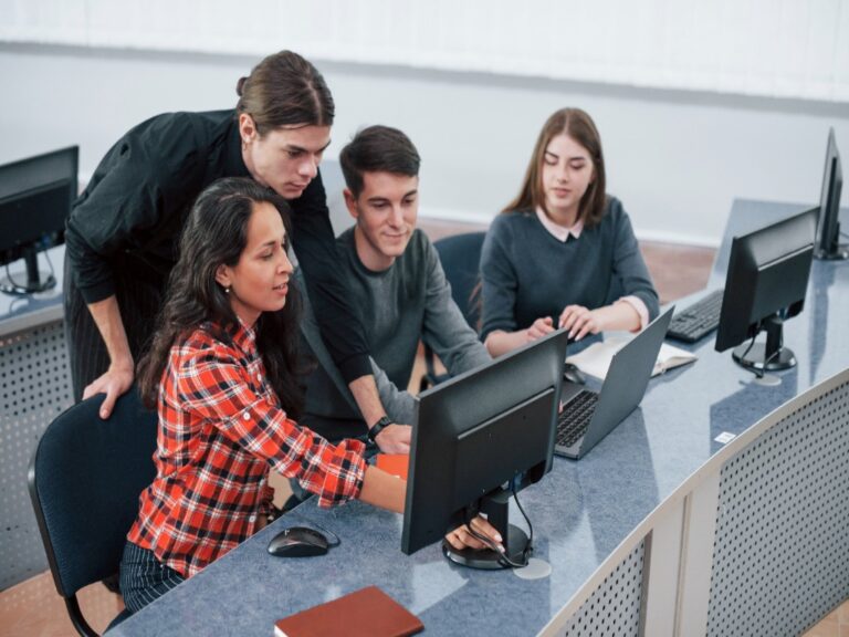 Choosing the Right B.Sc Computer Science College Based on Industry Exposure